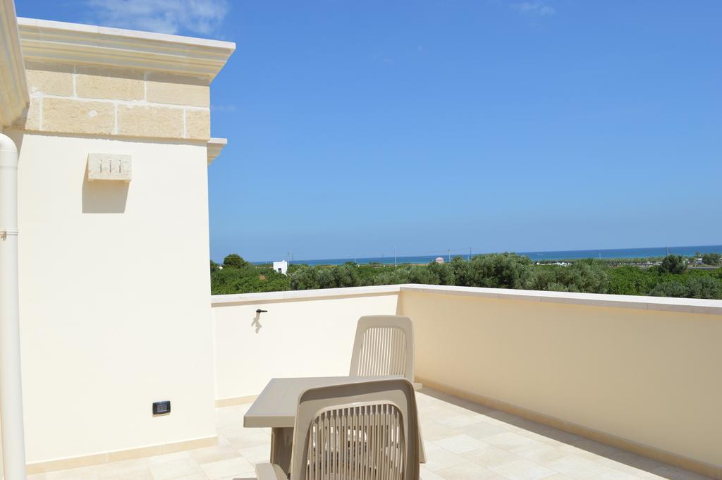 Le Terrazze Miramare B&B Torre Canne Exterior foto